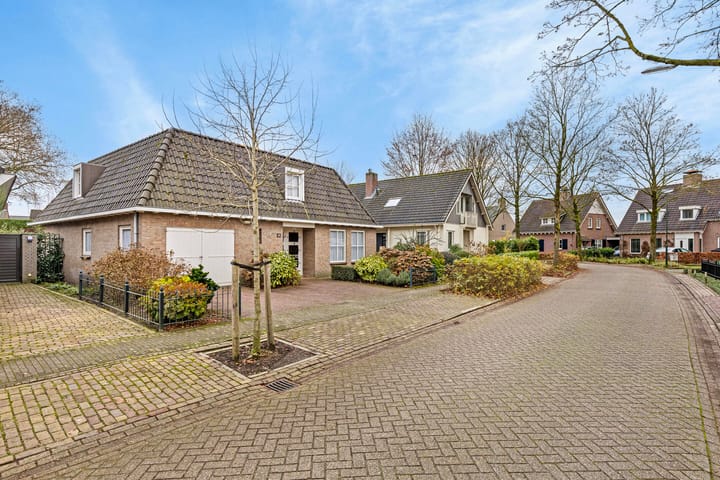 Foto 2 van Deusonelaan 12