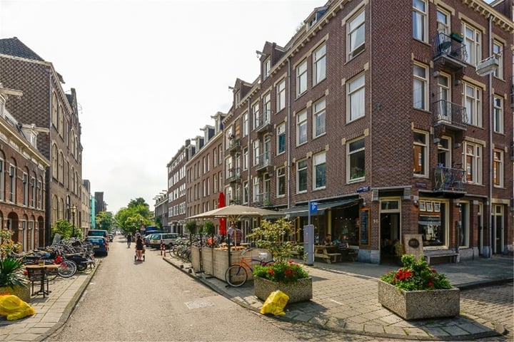 Bekijk foto 28 van Da Costastraat 110-C