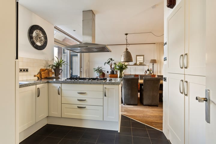 Foto 14 van Melkweg 11