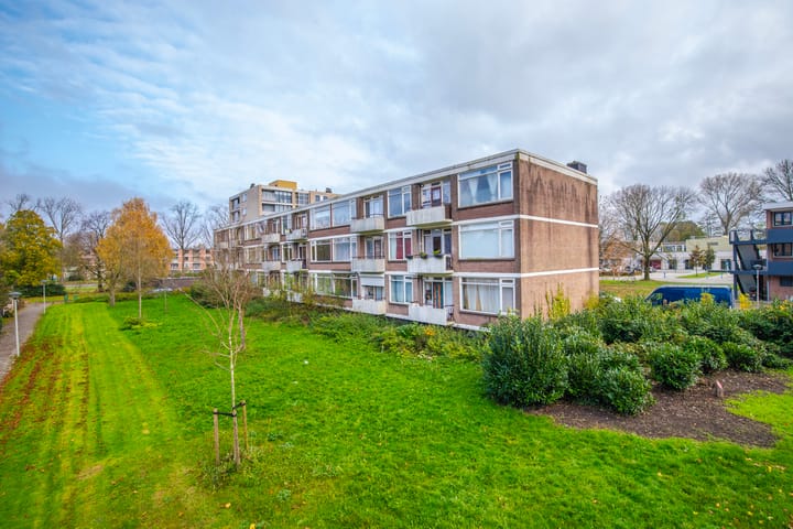 Photo 22 of Stellingwerfstraat 59-1