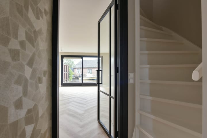 Foto 11 van Herenweg 276-R15