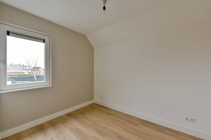 Foto 26 van Herenweg 276-R15