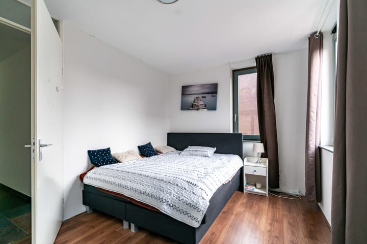 Foto 21 van Hasebroekstraat 84