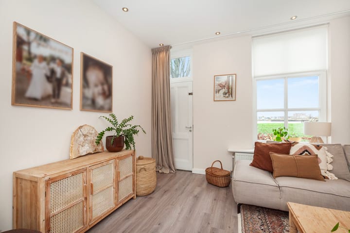 Foto 9 van Lekkade 44