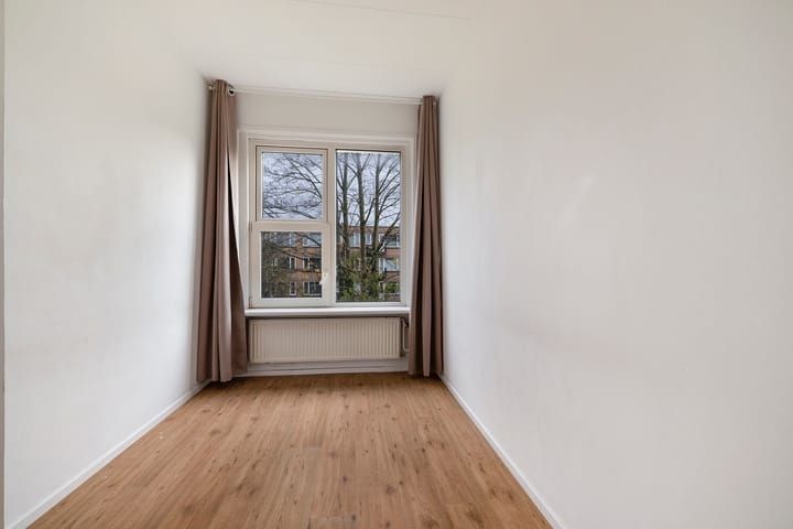 Foto 14 van Belgischestraat 40-B