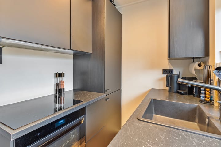 Foto 24 van Everard Meysterweg 51-A