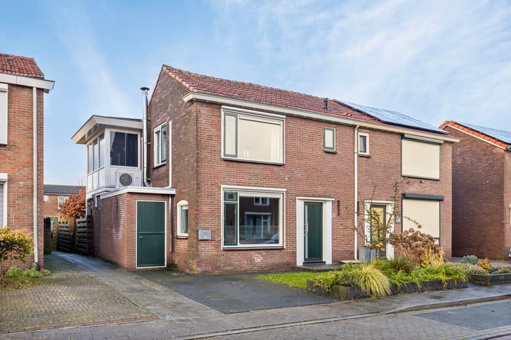 View photo 1 of Nijverheidstraat 21