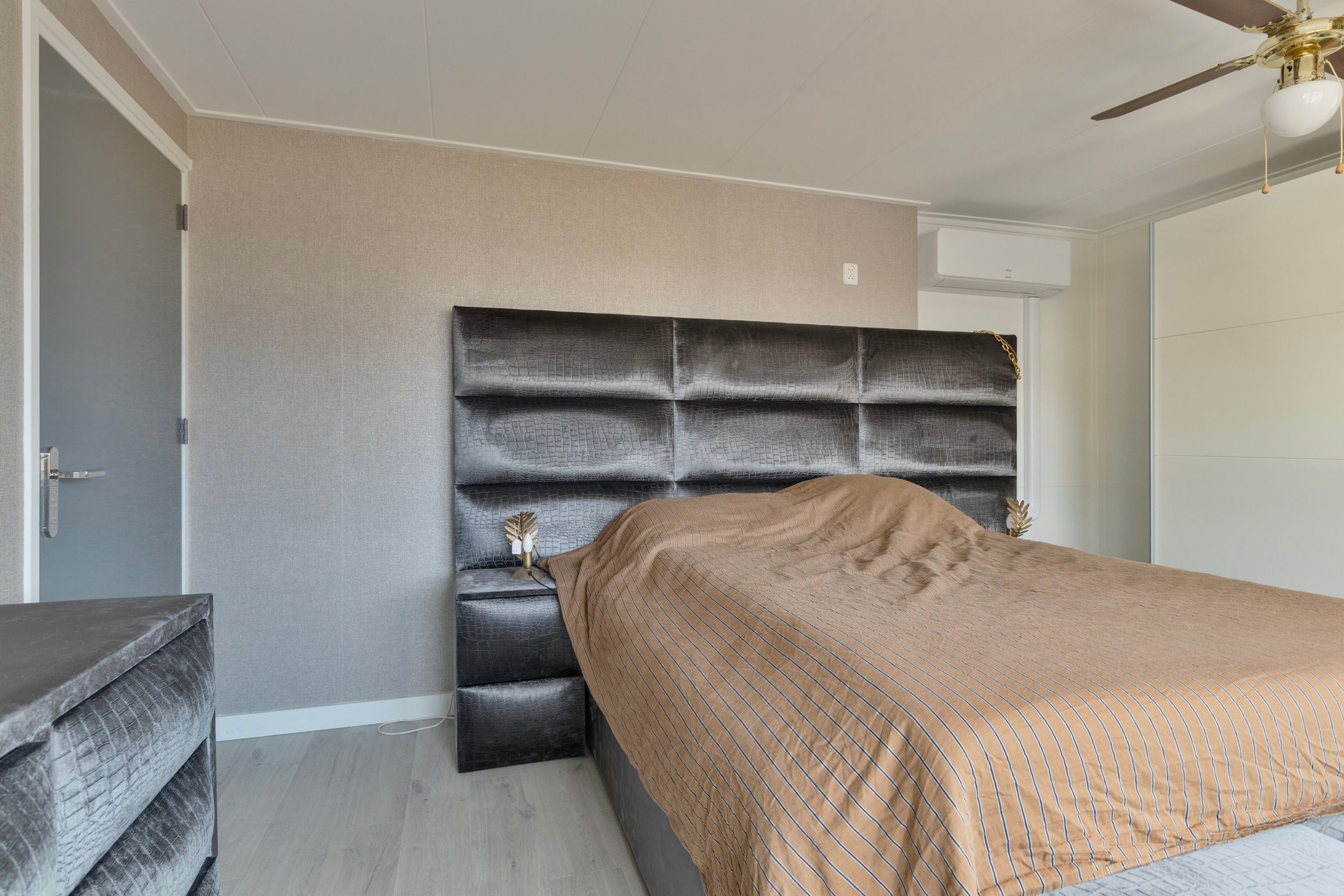 Foto 21 van Nijverheidstraat 21