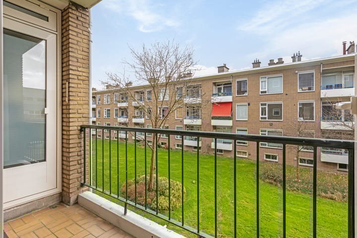 Foto 34 van Aart van der Leeuwkade 24