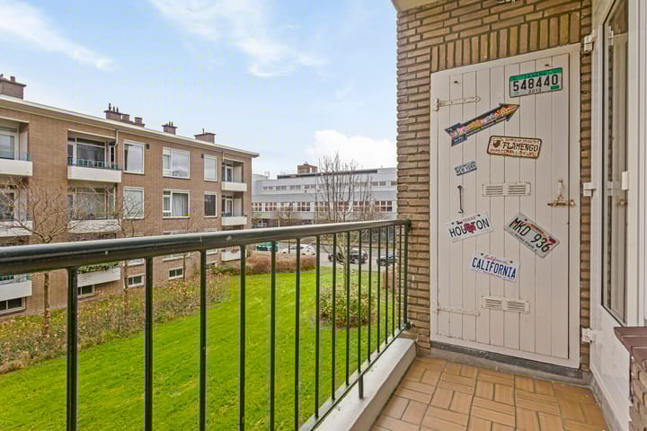 Foto 35 van Aart van der Leeuwkade 24