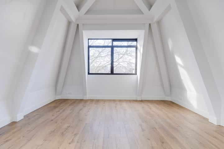 Foto 6 van Bemuurde Weerd O.Z. 39-C