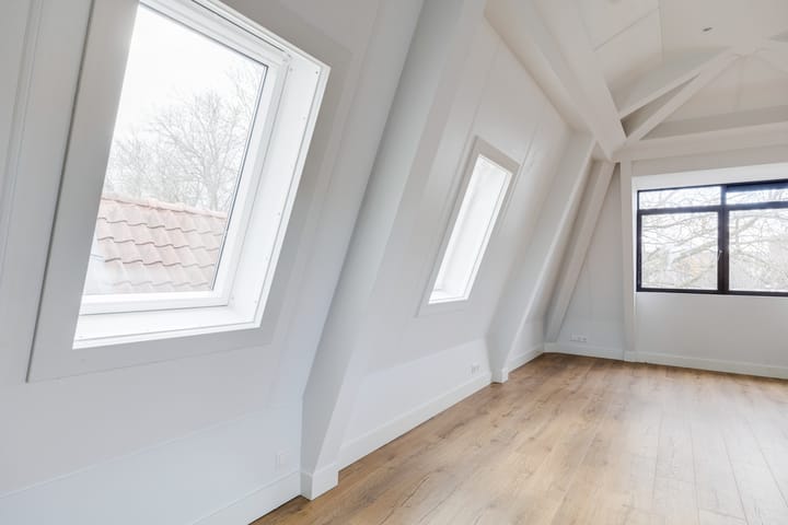 Foto 11 van Bemuurde Weerd O.Z. 39-C