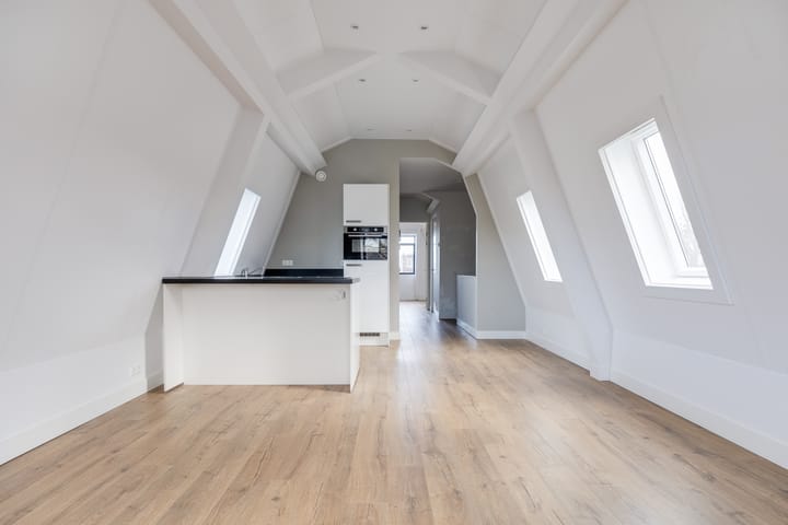 Foto 12 van Bemuurde Weerd O.Z. 39-C