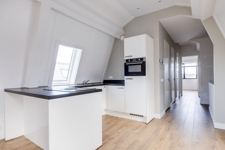 Foto 13 van Bemuurde Weerd O.Z. 39-C