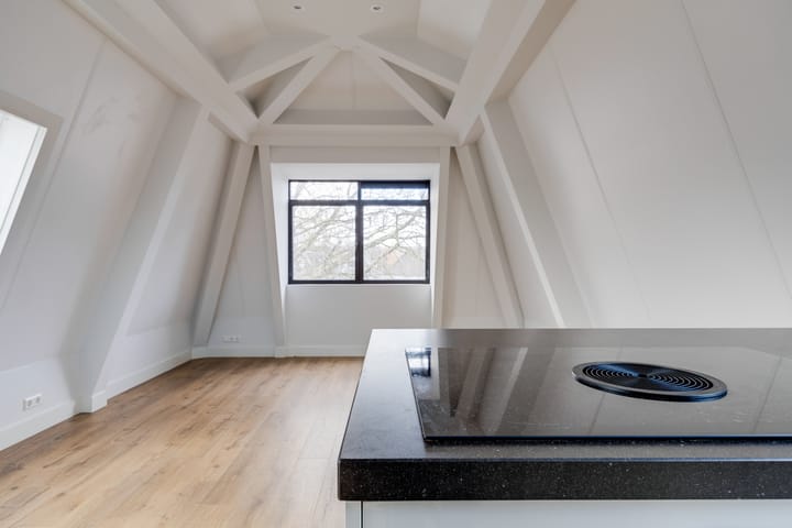 Foto 15 van Bemuurde Weerd O.Z. 39-C