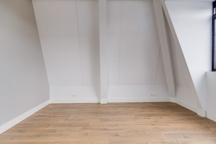 Foto 25 van Bemuurde Weerd O.Z. 39-C