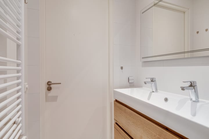 Foto 30 van Bemuurde Weerd O.Z. 39-C