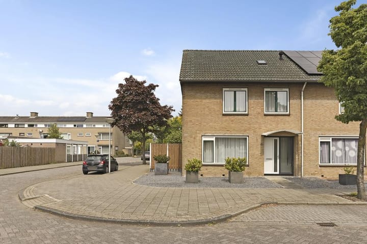 Foto 4 van Baarle Hertoglaan 30