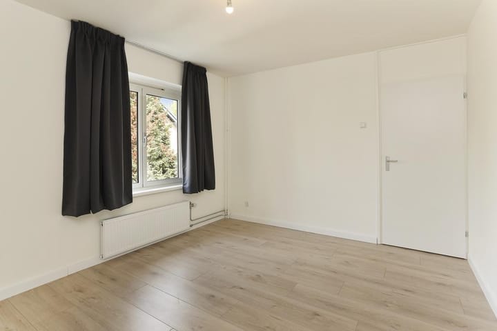 Foto 19 van Baarle Hertoglaan 30