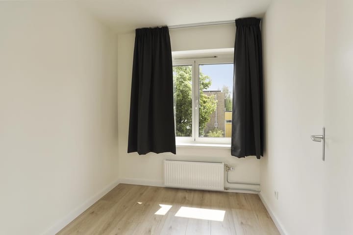 Foto 24 van Baarle Hertoglaan 30