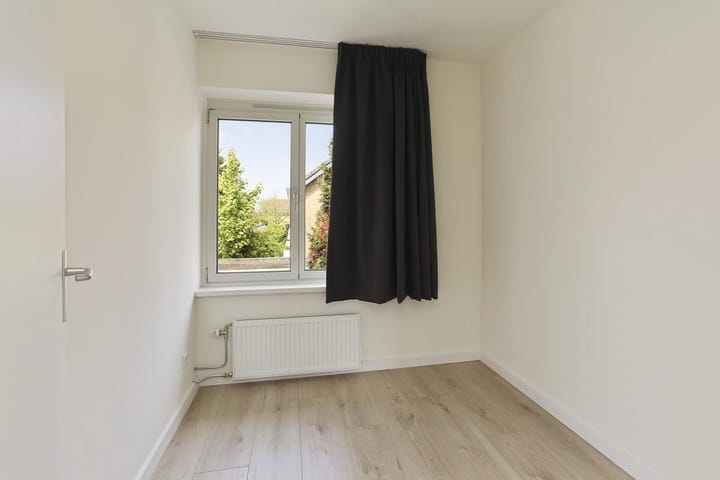 Foto 25 van Baarle Hertoglaan 30