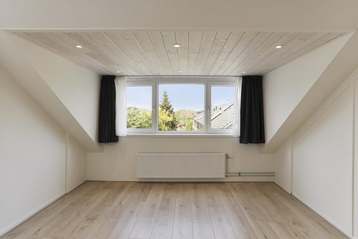 Foto 28 van Baarle Hertoglaan 30