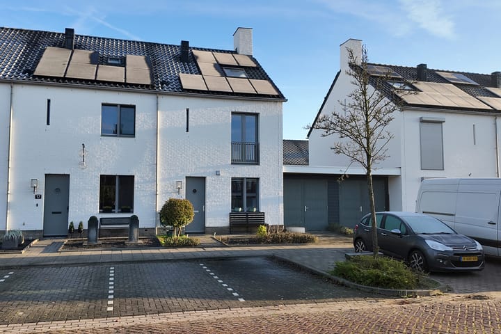 Photo 45 of Vermeerstraat 19