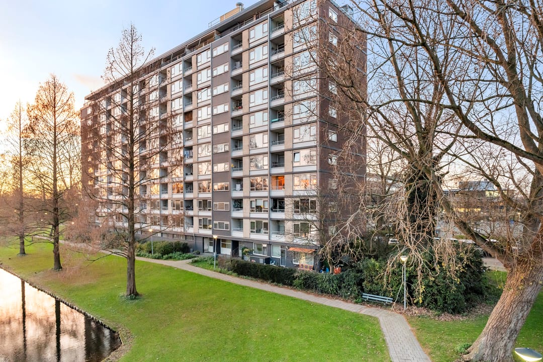 Photo 2 of Burgemeester Van Haarenlaan 1320