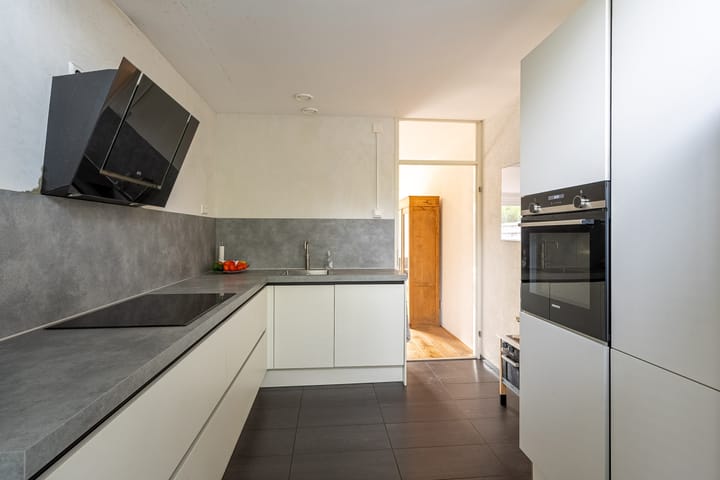 Photo 8 of Annie Romein-Verschoorkade 12