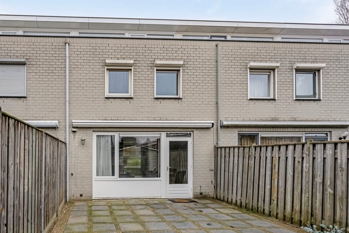 Foto 11 van Schout van der Dussensingel 61