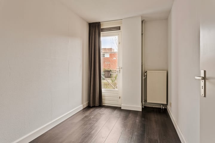 Foto 18 van Schout van der Dussensingel 61