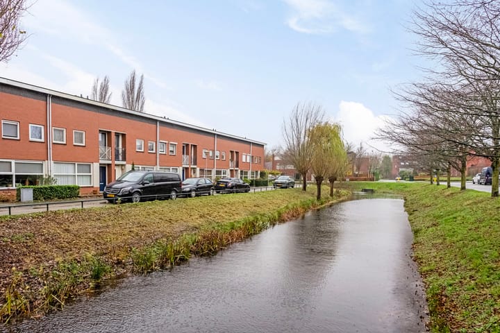 Foto 29 van Schout van der Dussensingel 61