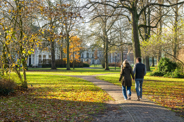 Bekijk foto 41 van Rustenburgerlaan 6