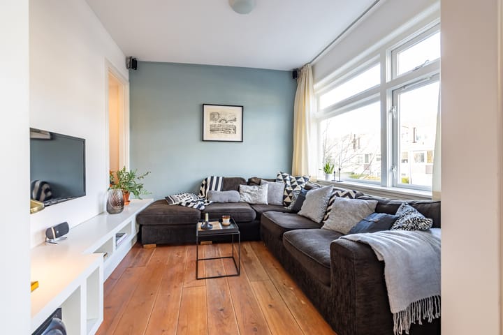 Foto 2 van E. Thomassen à Thuessinklaan 23-A