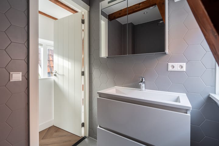 Photo 8 of Utrechtsestraat 88-D