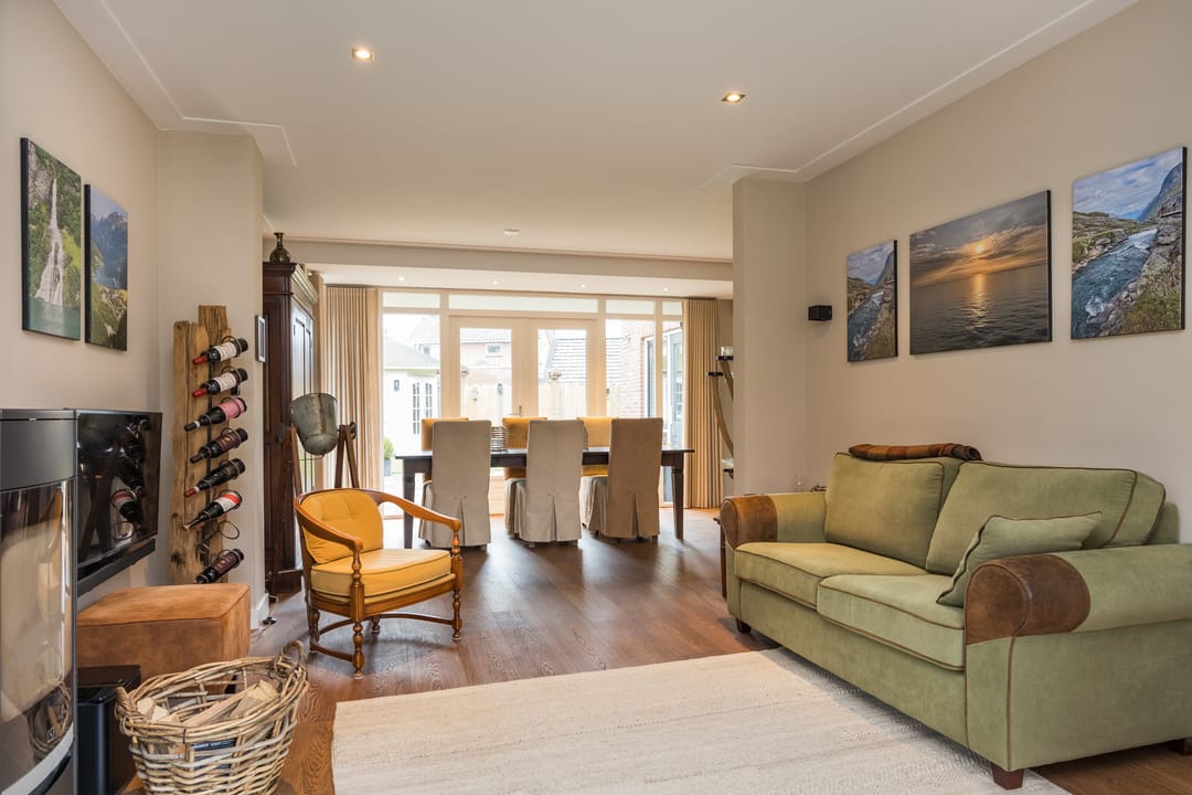 Photo 13 of Emmastraat 22