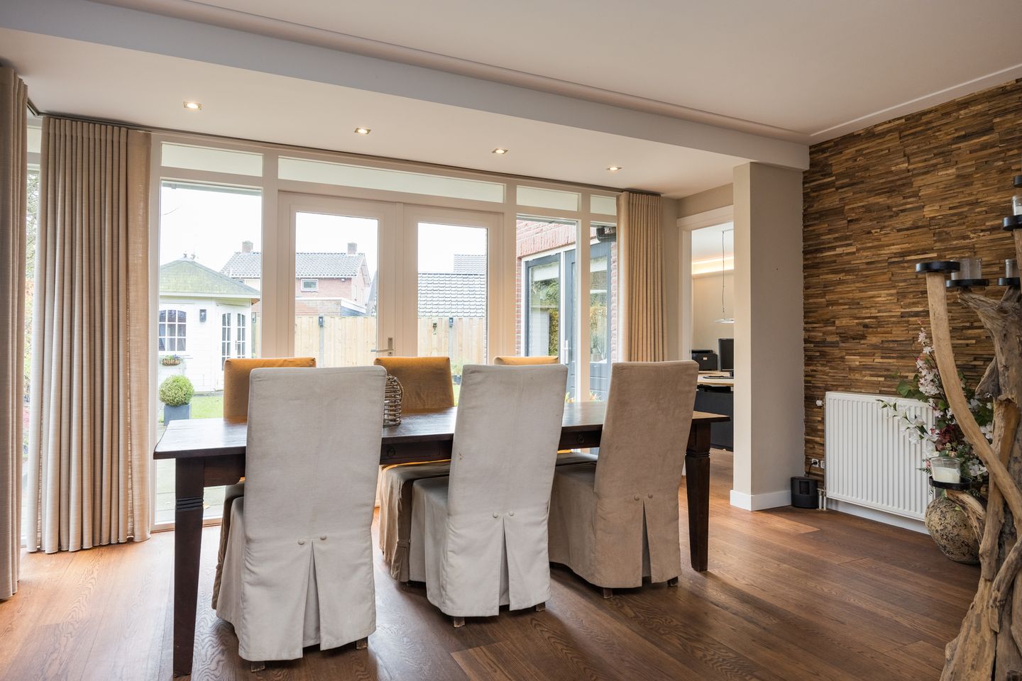 Photo 14 of Emmastraat 22