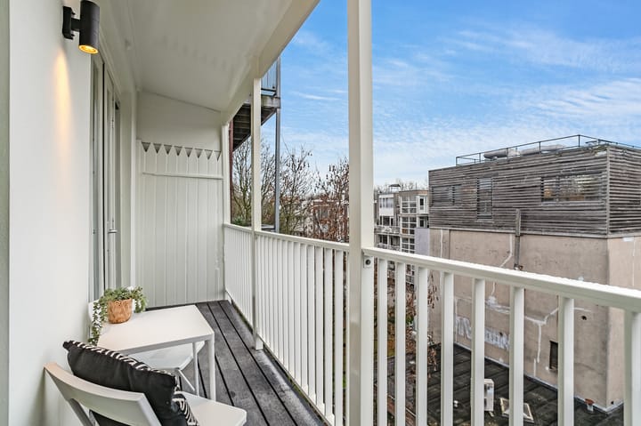 Foto 22 van Van Ostadestraat 139-3