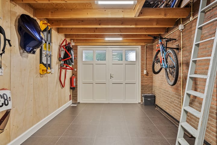 Foto 22 van Niesstraat 15-A