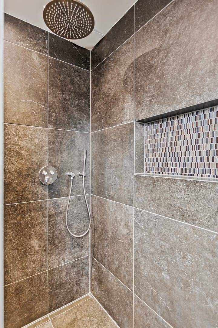 Foto 32 van Niesstraat 15-A