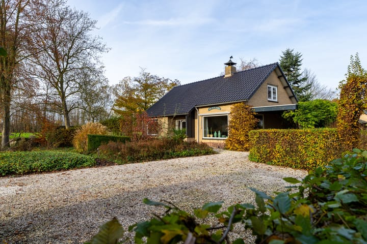 Foto 3 van Veldweg 8