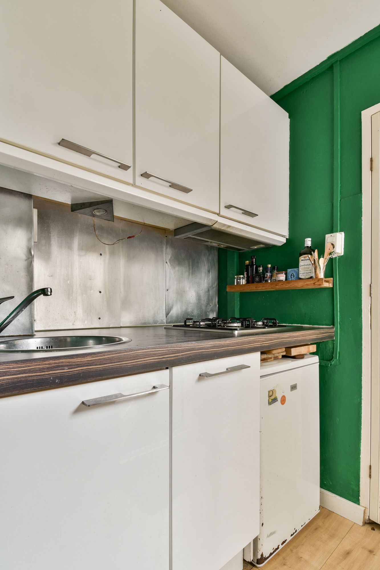 Photo 5 of Van Oldenbarneveldtstraat 68-O