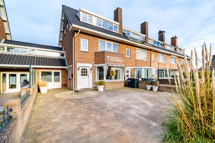 Foto 2 van Quarles van Uffordstraat 98