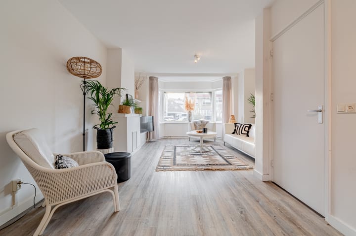 Photo 6 of Quarles van Uffordstraat 98