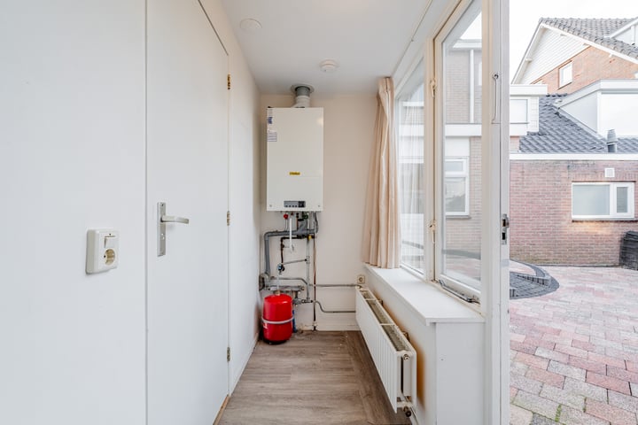 Bekijk foto 42 van Quarles van Uffordstraat 98