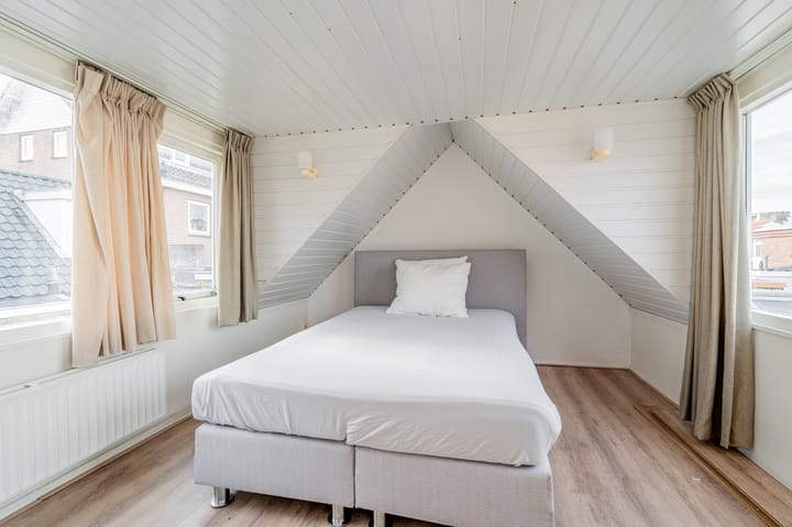 Photo 46 of Quarles van Uffordstraat 98