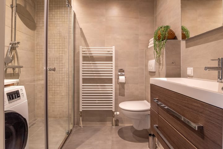 Photo 20 of Bloys van Treslongstraat 15-1