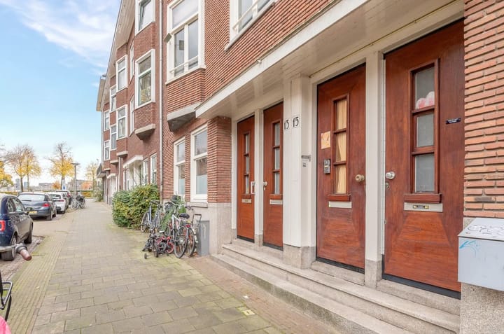 Photo 25 of Bloys van Treslongstraat 15-1