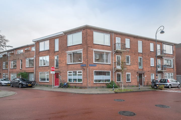 Bekijk foto 1 van Teding van Berkhoutstraat 25-I