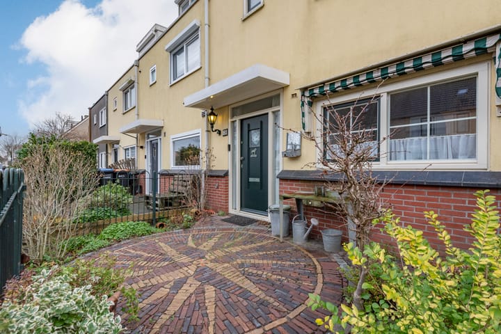 Foto 2 van Floraronde 81